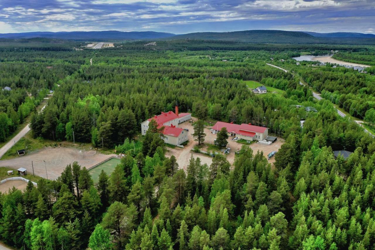 Kuukkeli Ivalo Airport Inn Εξωτερικό φωτογραφία