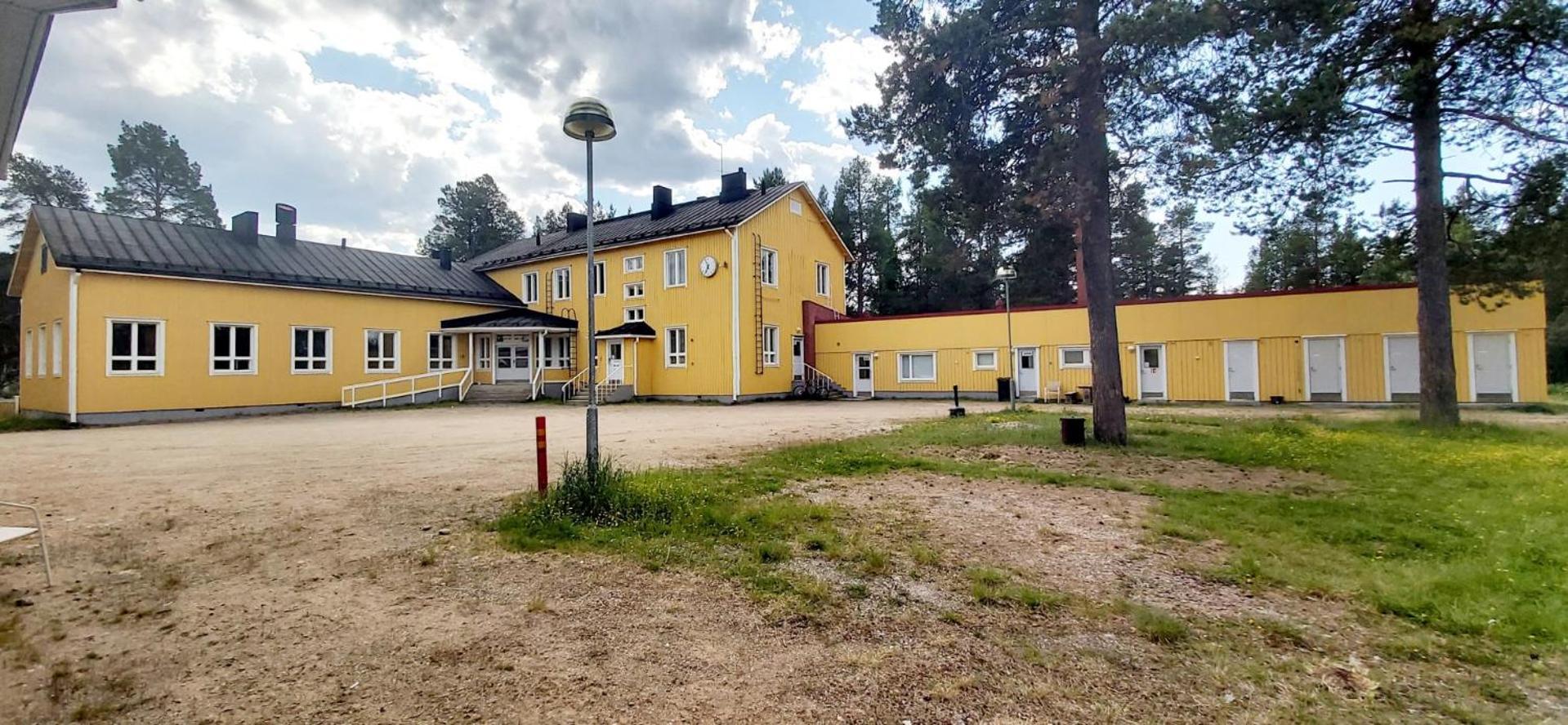Kuukkeli Ivalo Airport Inn Εξωτερικό φωτογραφία