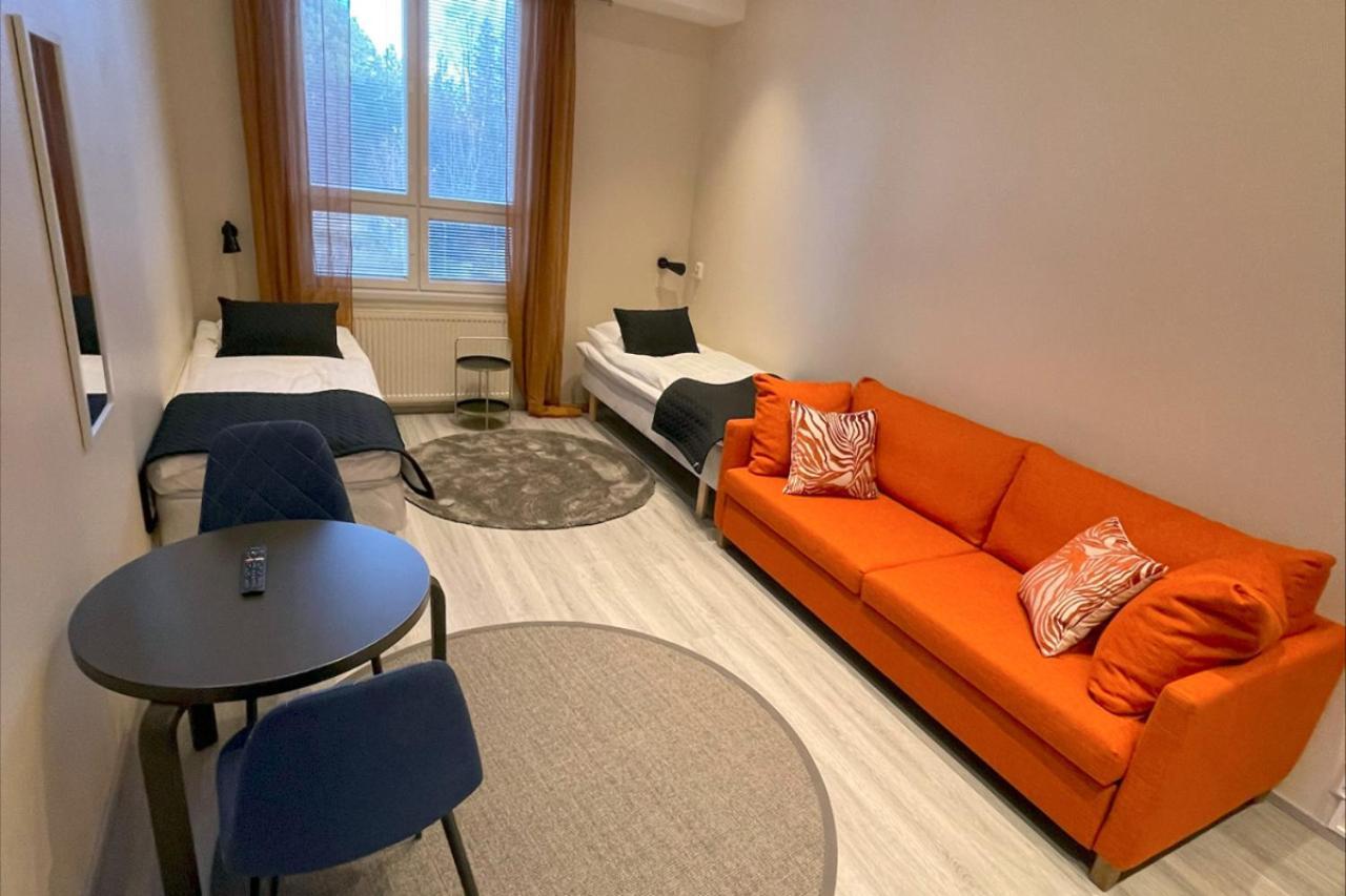 Kuukkeli Ivalo Airport Inn Εξωτερικό φωτογραφία